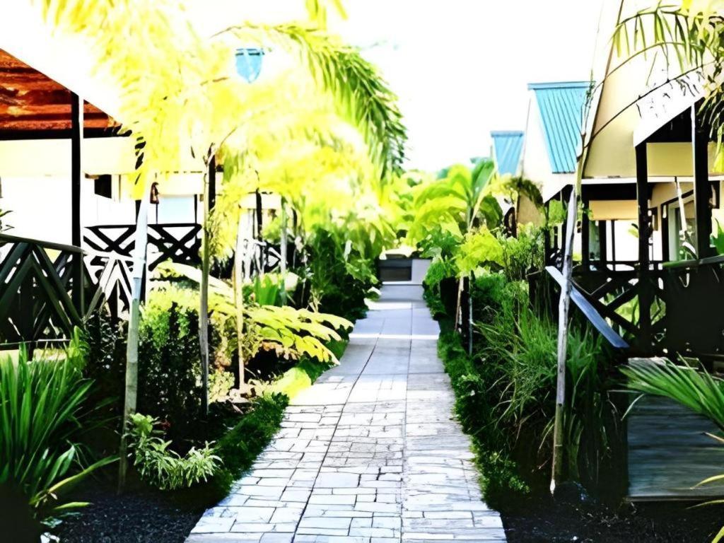 โรงแรมโอราเตอร์ อาเพีย ภายนอก รูปภาพ